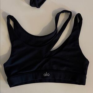 ALO Yoga Midnight Black Sports Bra